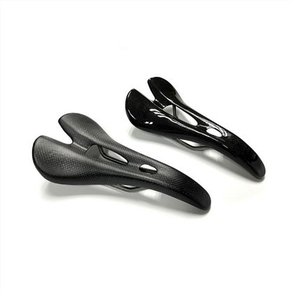 Ghế xe đạp bằng sợi carbon
