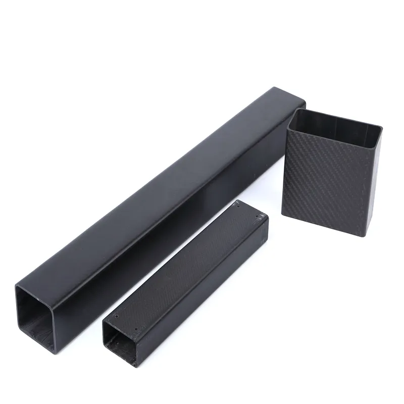 Ống vuông bằng sợi carbon đúc